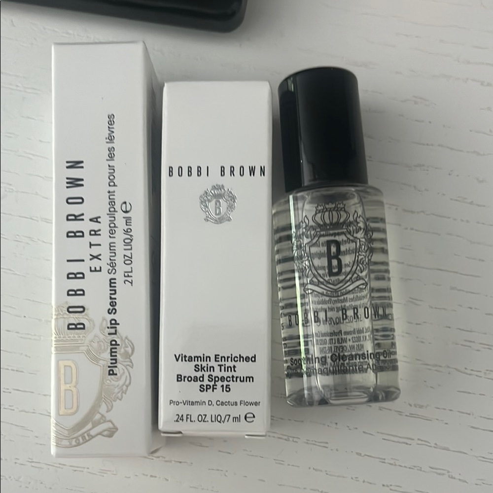 NWT Bobbi Brown plump Lip Serum bare pink 752, Skin Tint spf25, & cleansing oil